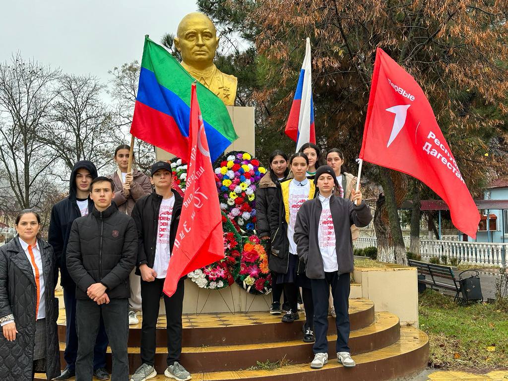 9 декабря День Героев Отечества.